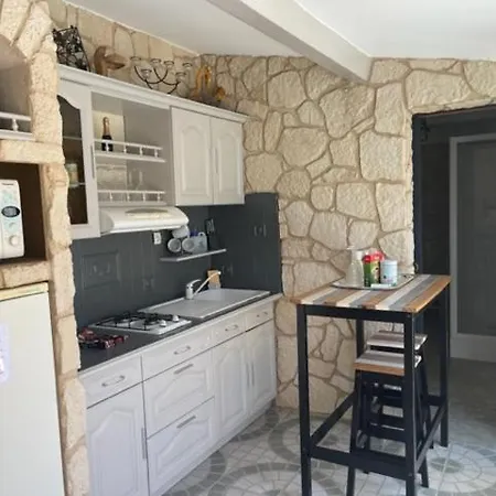 Avec Piscine Apartmán